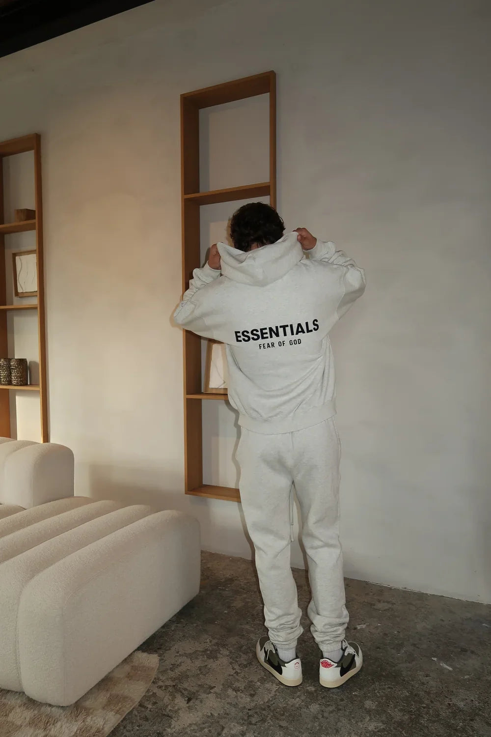 Fear of God Essentials Light Oatmeal Komplettset