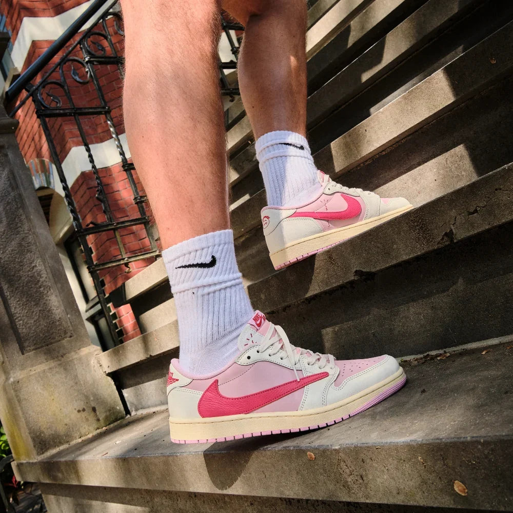 AJ1 Retro Low OG SP Travis Scott Sail Tropical Rosa